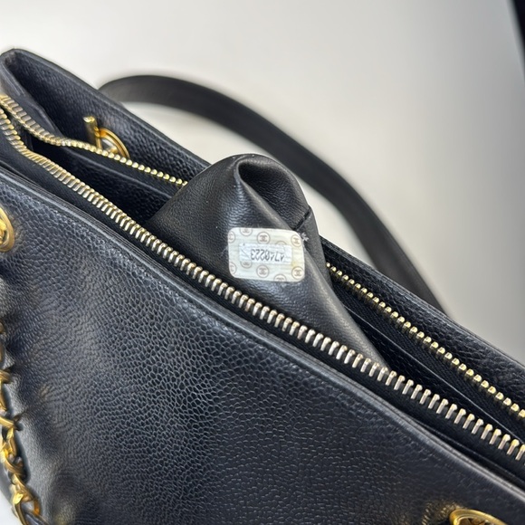 CHANEL Caviar Flap Shoulder Bag Black - Picture 12 of 12